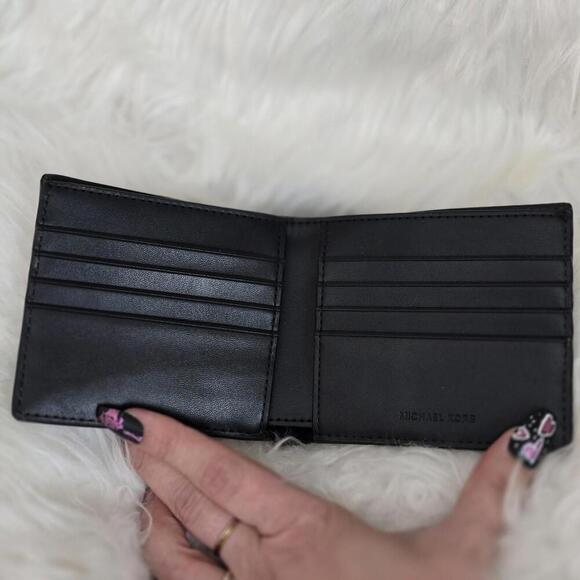 Michael Kors Men's Black Wallet-purs - Picture 4 of 4